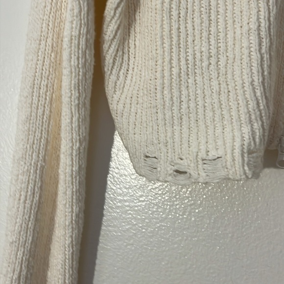 Moon & Madison | New cropped hooded cable knit sweater Womens size XL cream hood - Picture 3 of 10